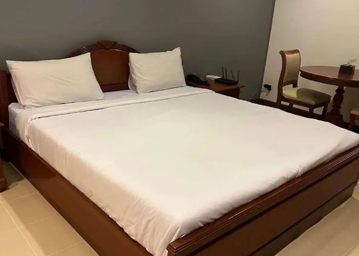 公寓 Omni Tower Serviced Nana 曼谷